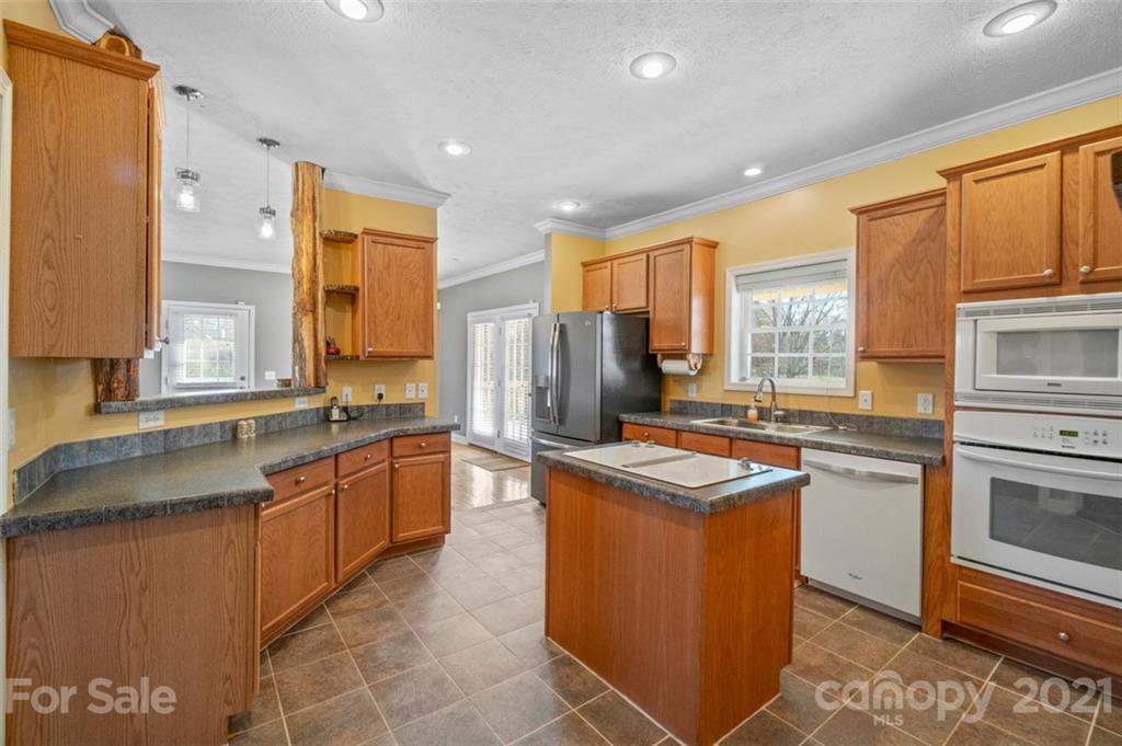718 Powell Bridge Road Harmony, NC 28634 - Photo 13 of 47 Gallery Image 13