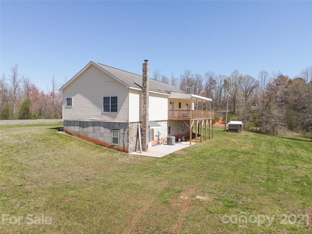 718 Powell Bridge Road Harmony, NC 28634 - Photo 36 of 47 Gallery Image 36