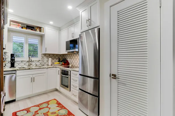 $345,000 | 1 Garden Street, Unit 207L, Tequesta, FL 33469