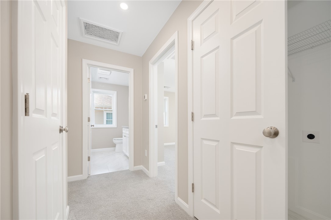 40 Farnum Pike, Unit 3 Smithfield, RI 02917 - Photo 13 of 32
