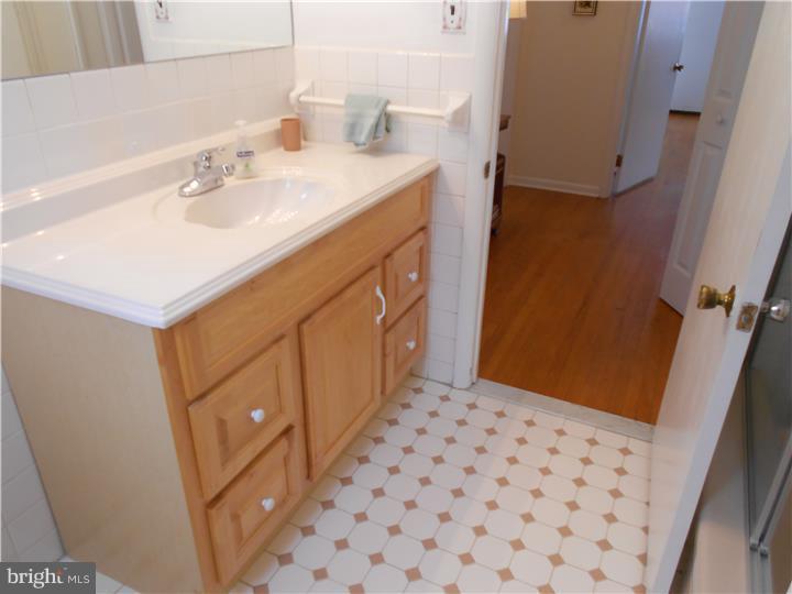 1005 Beech Road Wallingford, PA 19086 - Photo 12 of 22 Gallery Image 12
