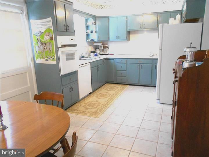 1005 Beech Road Wallingford, PA 19086 - Photo 7 of 22 Gallery Image 7