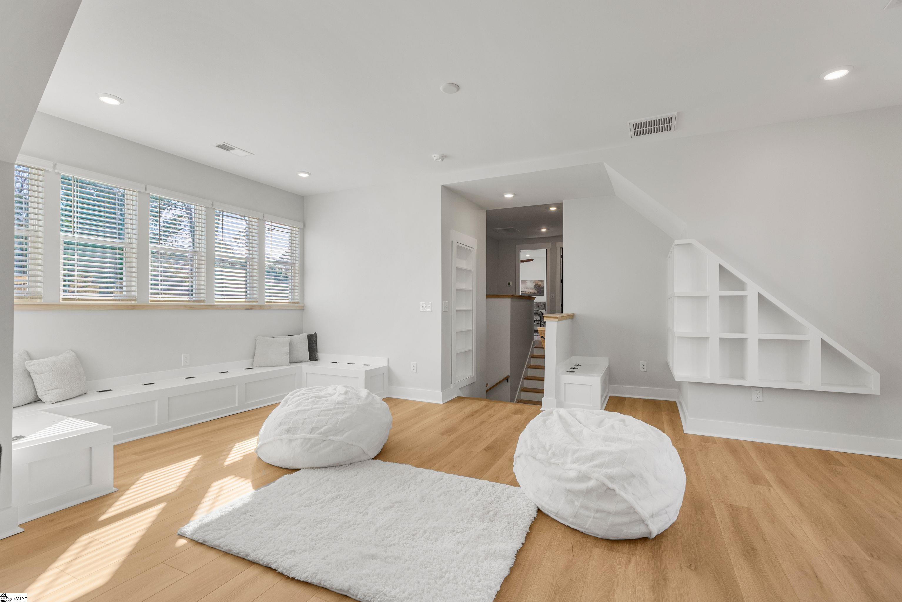 603 Canterbury Road Piedmont, SC 29673 - Photo 32 of 49