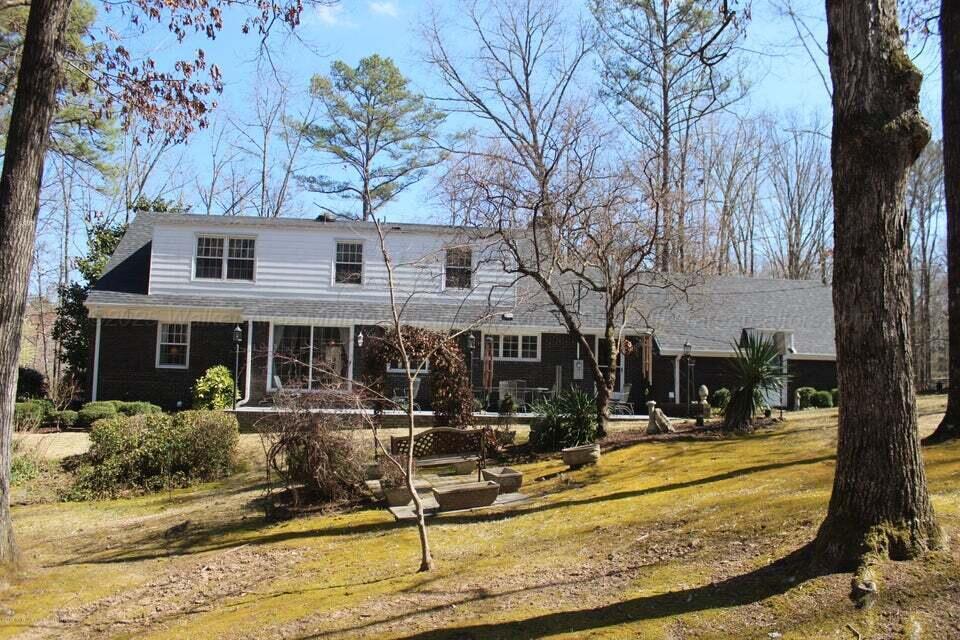 391 Broadway Road Winfield, AL 35594 - Photo 2 of 9 back yard