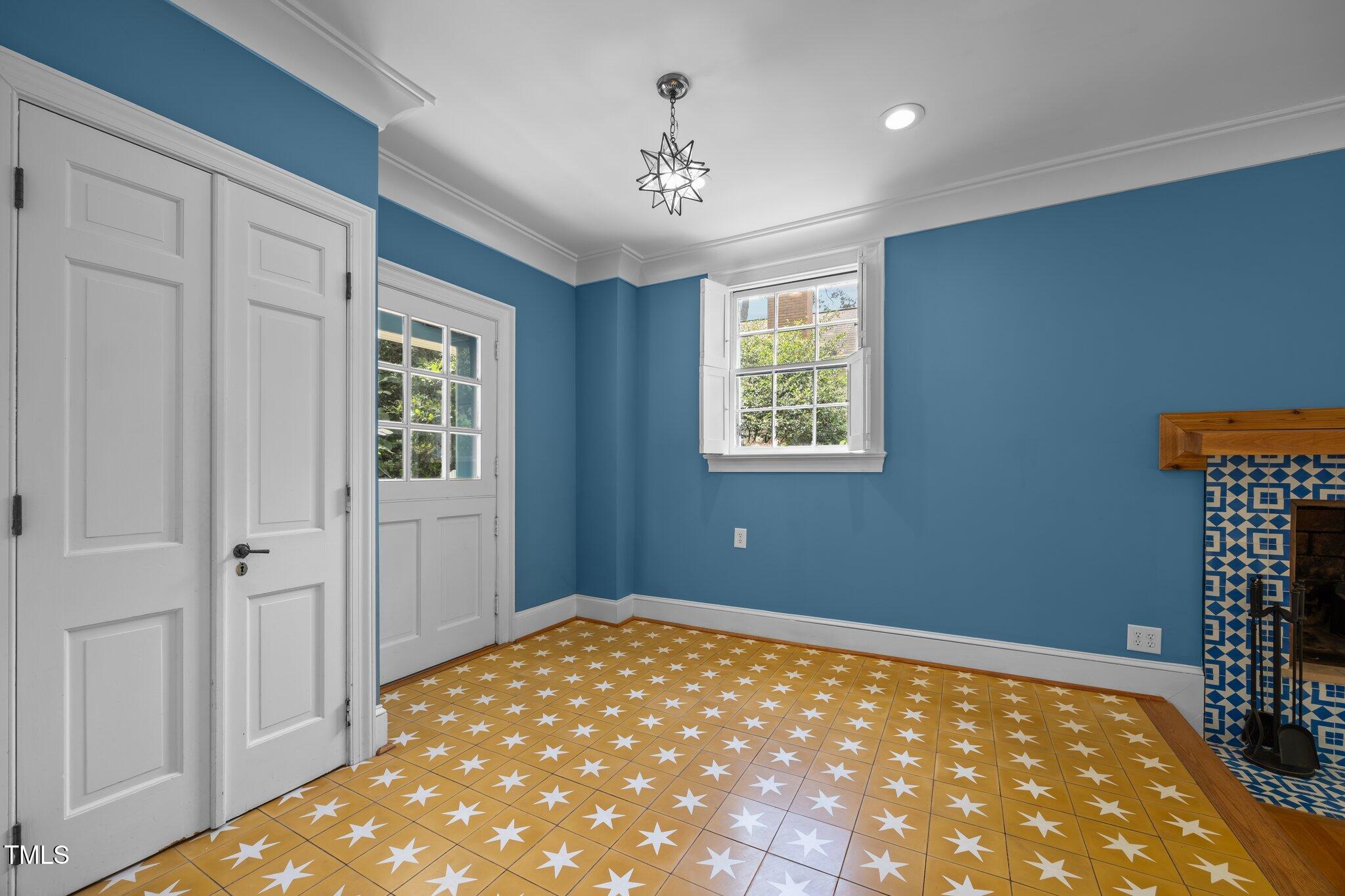 2625 Dover Road Raleigh, NC 27608 - Photo 9 of 57 a bedroom with windows and closet