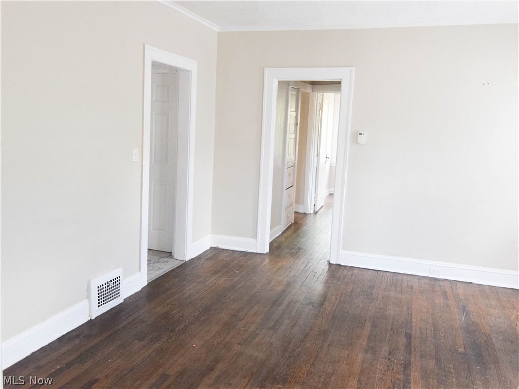 3320 Berkeley Road Cleveland, OH 44118 - Photo 6 of 12
