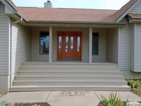 12830 Holtforth Road Fenton, MI 48430 - Photo 2 of 66 DSC02830.JPG