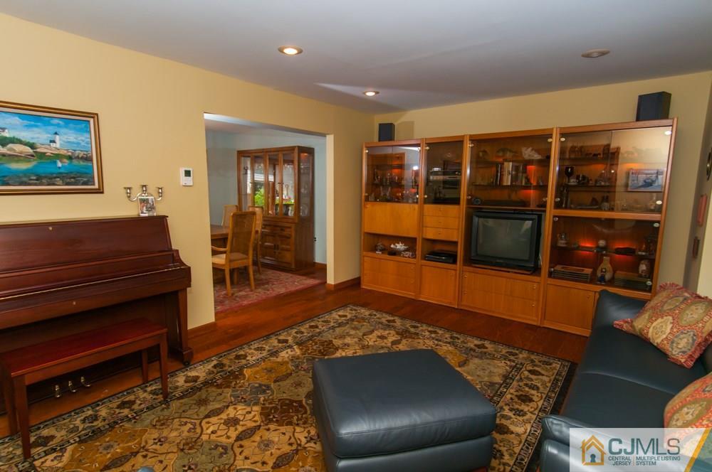 40 Higgins Road Old Bridge, NJ 08857 - Photo 7 of 46 a living room with furniture