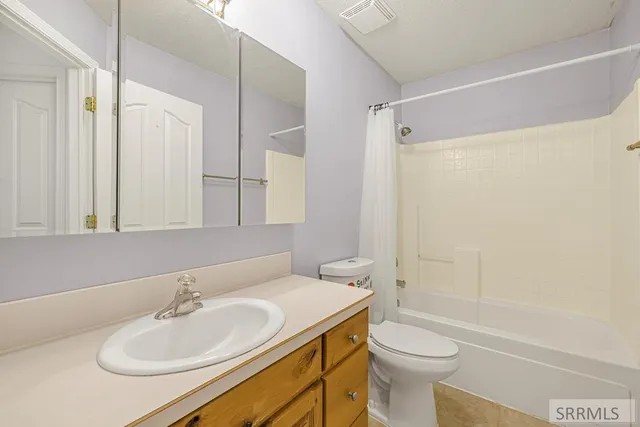 $457,500 | 3832 East Deer Creek, Idaho Falls, ID 83401