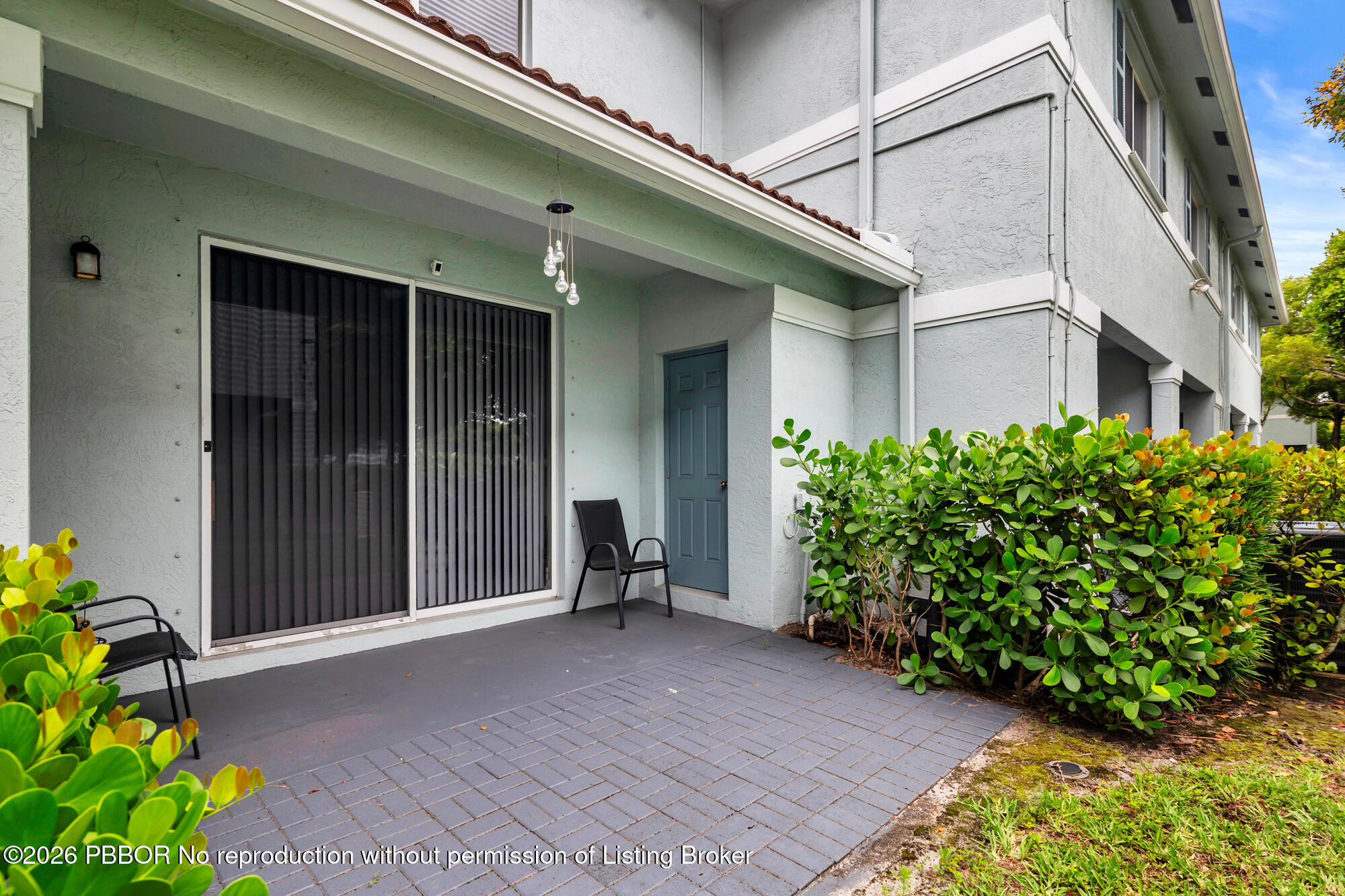 3725 Oleander Terrace, Unit 3725 Riviera Beach, FL 33404 - Photo 16 of 22 Patio