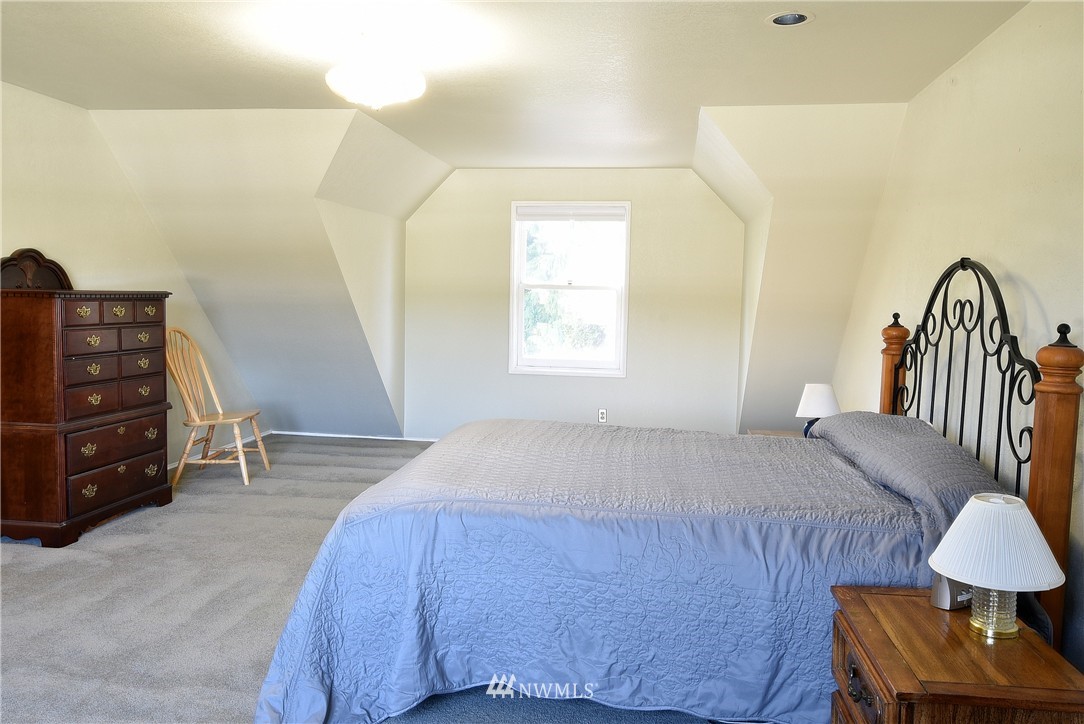20887 West Bulson Road Mount Vernon, WA 98274 - Photo 11 of 25 Gallery Image 11