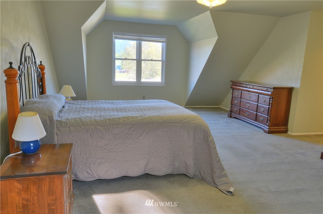 20887 West Bulson Road Mount Vernon, WA 98274 - Photo 13 of 25 Gallery Image 13