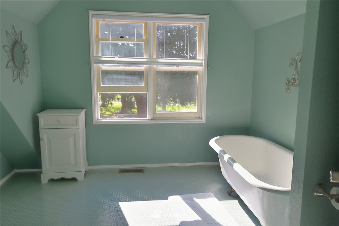 20887 West Bulson Road Mount Vernon, WA 98274 - Photo 14 of 25 Gallery Image 14