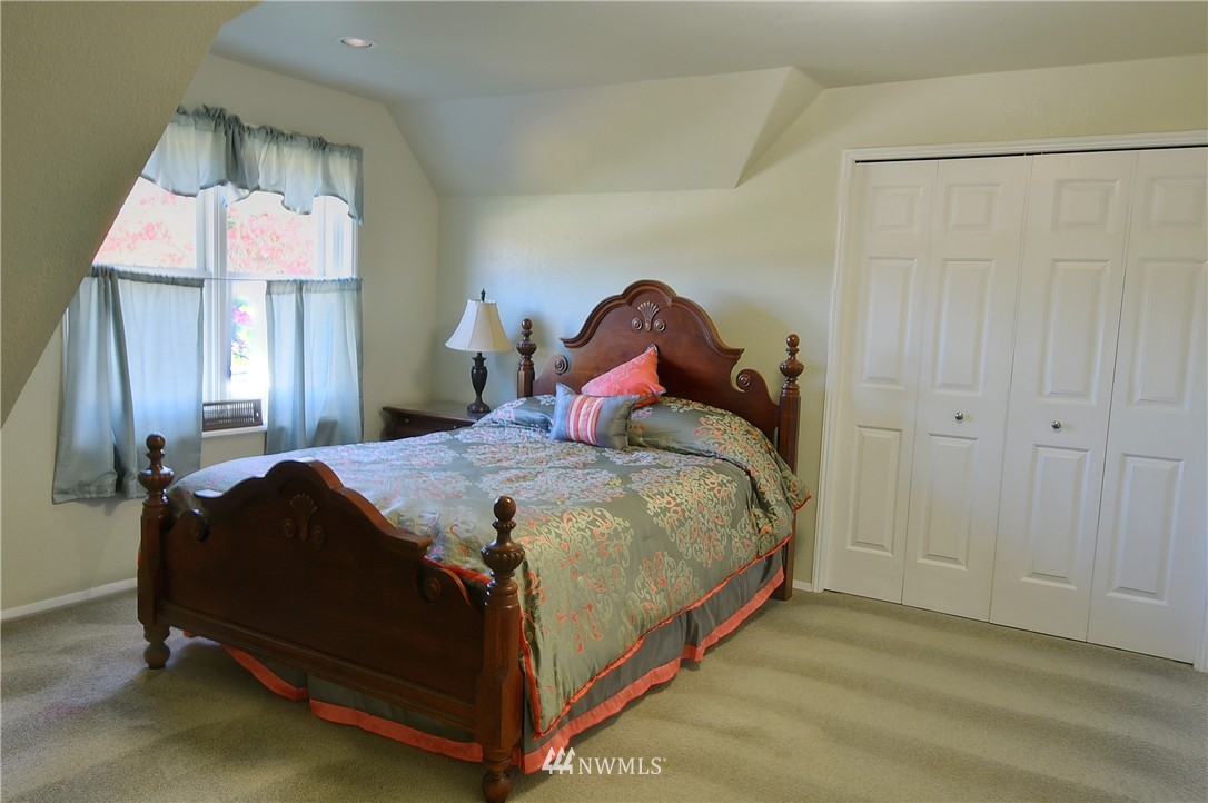 20887 West Bulson Road Mount Vernon, WA 98274 - Photo 10 of 25 Gallery Image 10