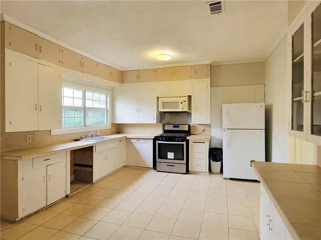 $98,000 | 133 Martin Luther King Jr Drive, Natchitoches, LA 71457