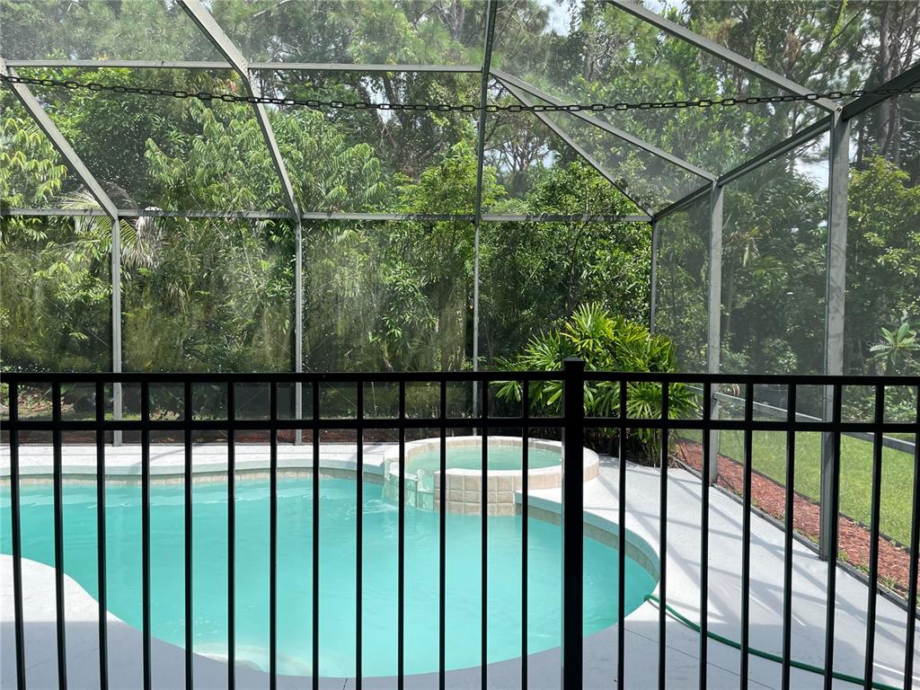 759 Fordingbridge Way Osprey, FL 34229 - Photo 43 of 51 a view of a balcony