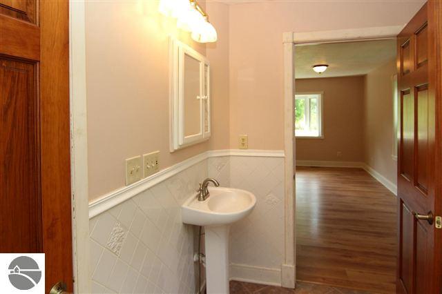 1336 Hammer Road West Kingsley, MI 49649 - Photo 13 of 16 1739131-12.JPG