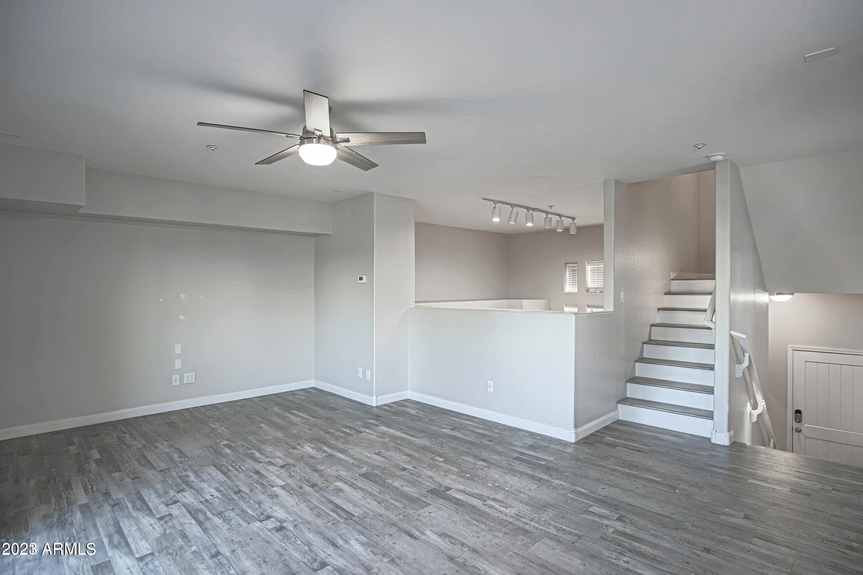 706 South Beck Avenue Tempe, AZ 85281 - Photo 8 of 23 706 S Beck Ave-9