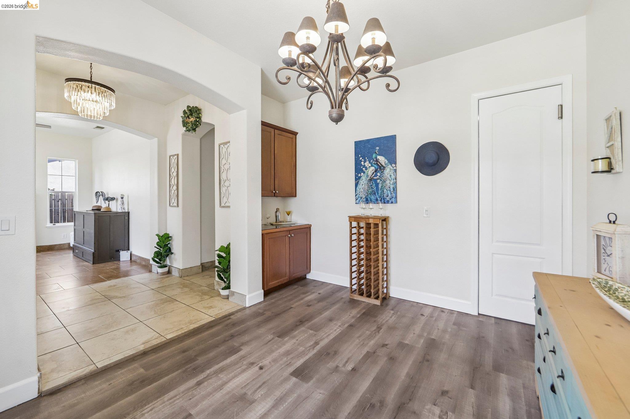 19 Minaret Road Oakley, CA 94561 - Photo 7 of 50