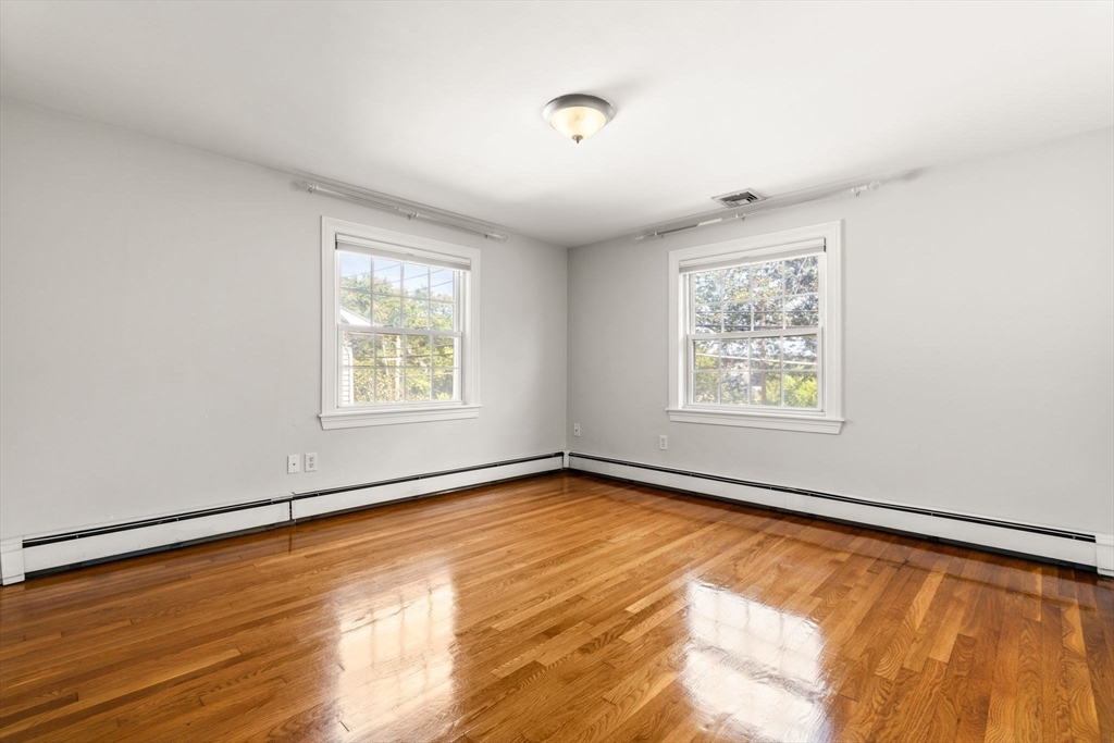 334 Mystic Street Arlington, MA 02474 - Photo 19 of 38