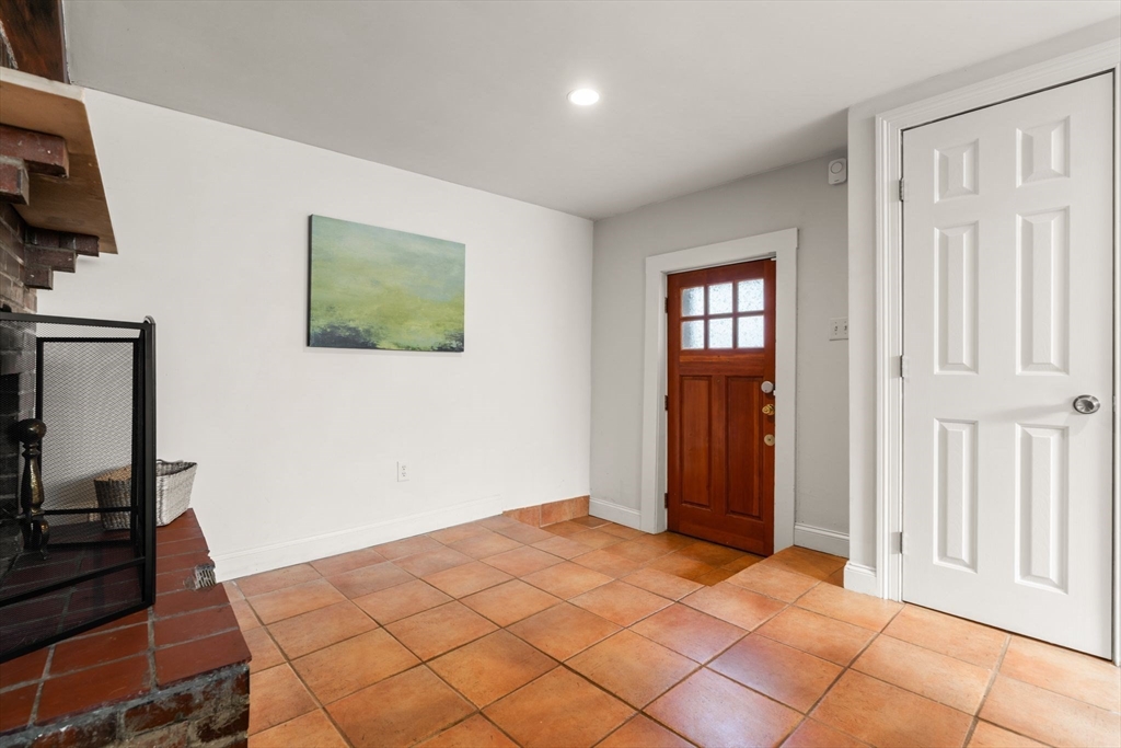 334 Mystic Street Arlington, MA 02474 - Photo 33 of 38