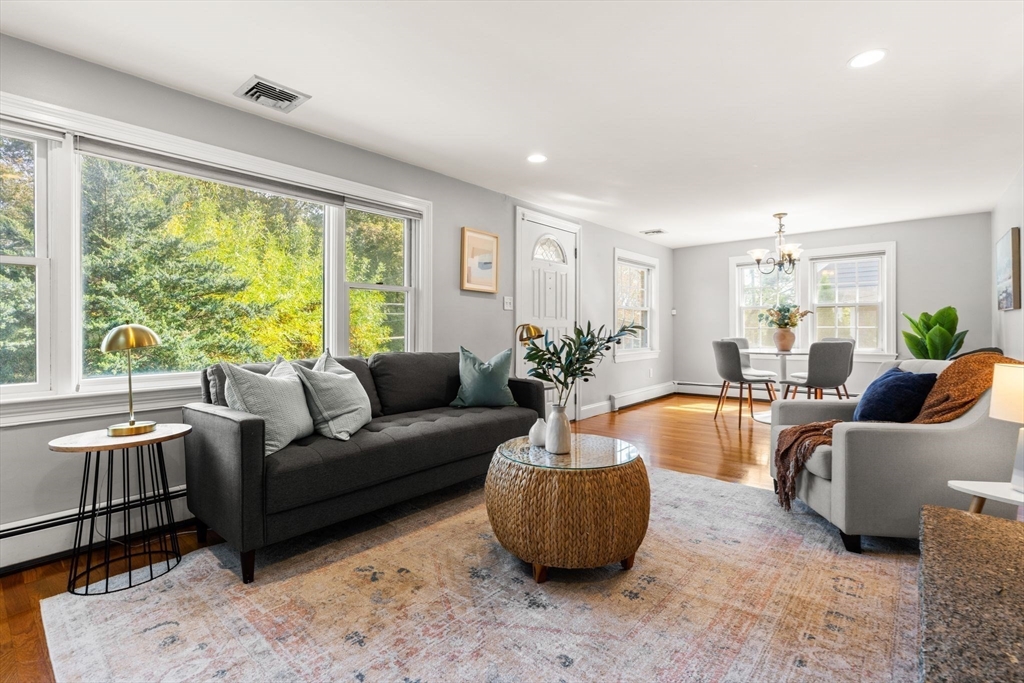 334 Mystic Street Arlington, MA 02474 - Photo 6 of 38