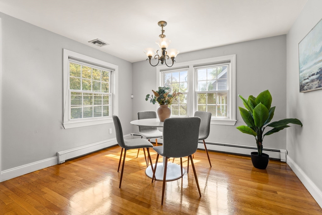 334 Mystic Street Arlington, MA 02474 - Photo 7 of 38