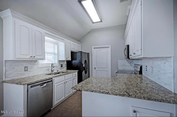 $2,395 | 121 Kenzie Drive, Madison, MS 39110