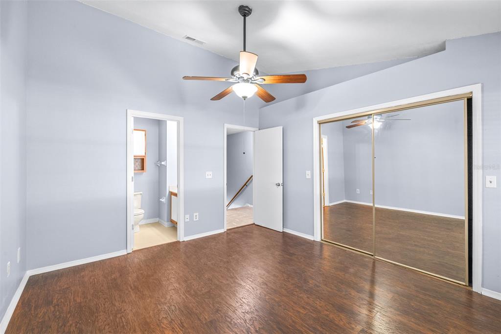 5100 Burchette Road, Unit 4102 Tampa, FL 33647 - Photo 21 of 47 a view of a room with wooden floor