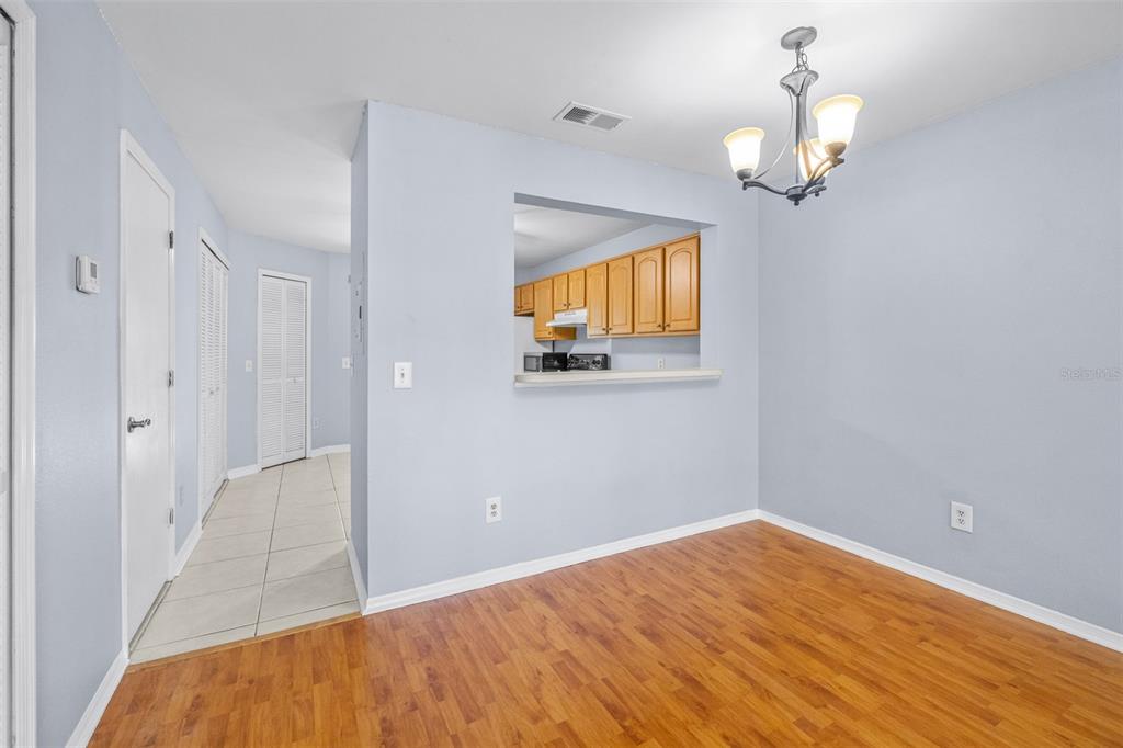5100 Burchette Road, Unit 4102 Tampa, FL 33647 - Photo 9 of 47 a view of empty room with wooden floor