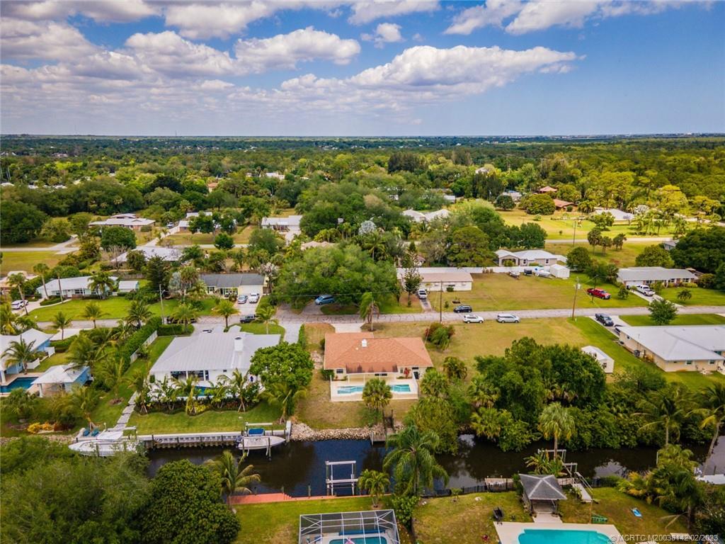 370 Southwest Harbor Street Stuart, FL 34997 - Photo 34 of 36 Gallery Image 34