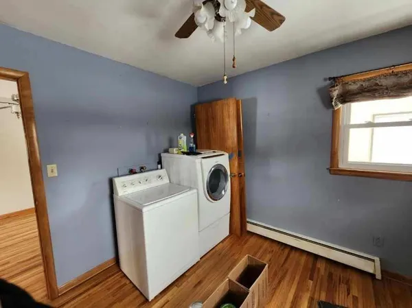 $195,000 | 300 6th Street West, Hector, MN 55342
