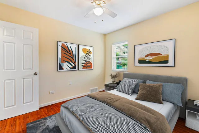 $479,900 | 21625 West Ravine Drive, Lake Zurich, IL 60047