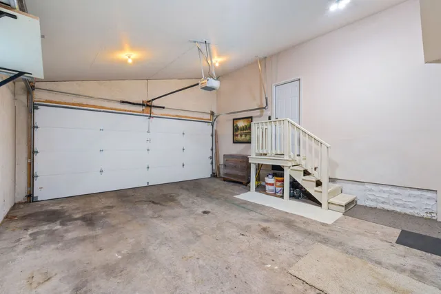 $479,900 | 21625 West Ravine Drive, Lake Zurich, IL 60047