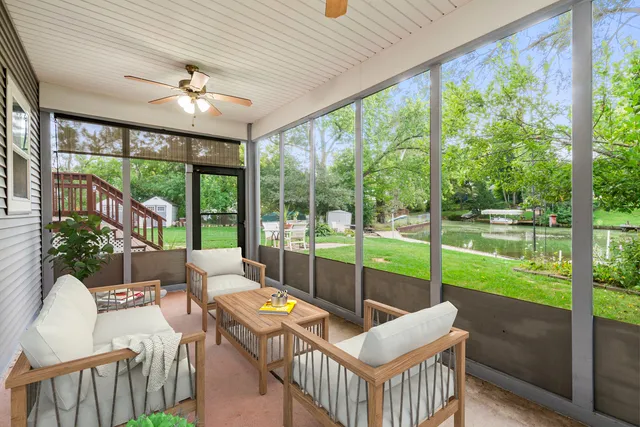 $479,900 | 21625 West Ravine Drive, Lake Zurich, IL 60047