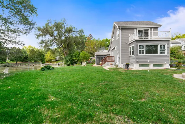 $479,900 | 21625 West Ravine Drive, Lake Zurich, IL 60047