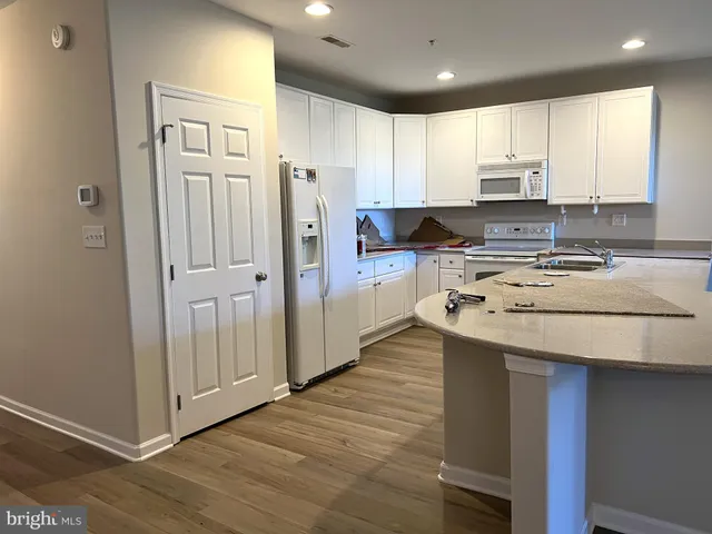 $375,000 | 17432 Slipper Shell Way, Unit 5, Lewes, DE 19958