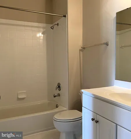 $375,000 | 17432 Slipper Shell Way, Unit 5, Lewes, DE 19958