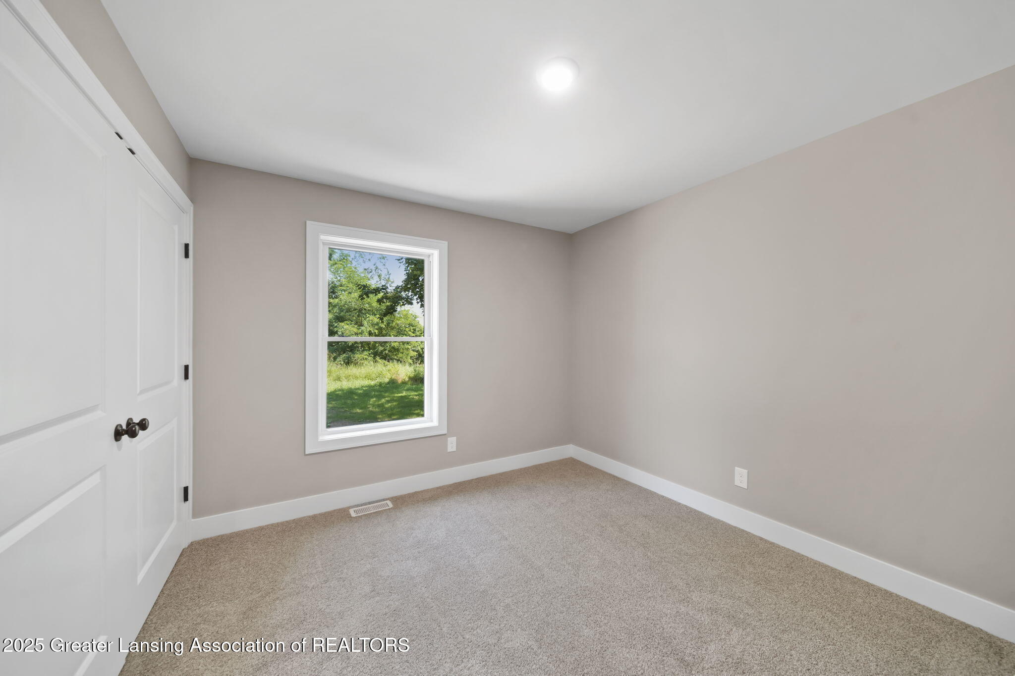 822 Woodworth Road Jackson, MI 49202 - Photo 25 of 37 26-web-or-mls-DSC09223