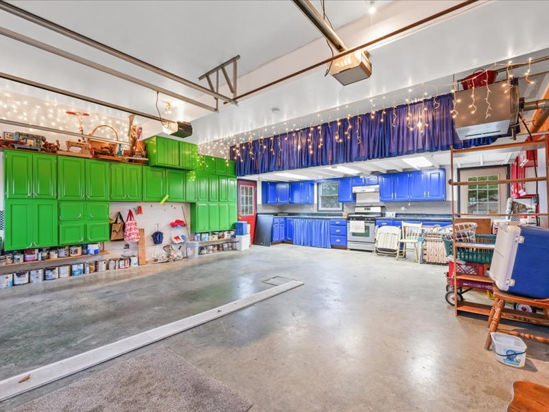 15742 Moody Road Oakland, IL 61943 - Photo 27 of 48 a view of a patio with a table and chairs