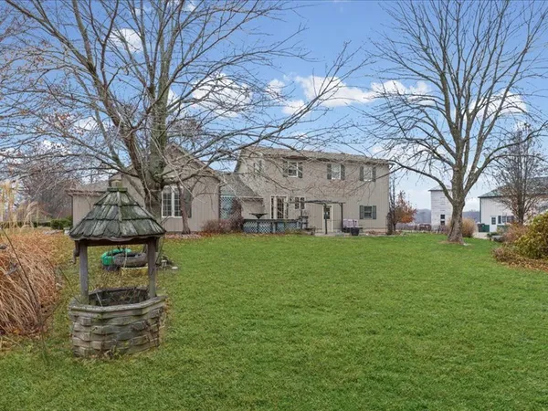 $510,000 | 15742 Moody Road, Oakland, IL 61943