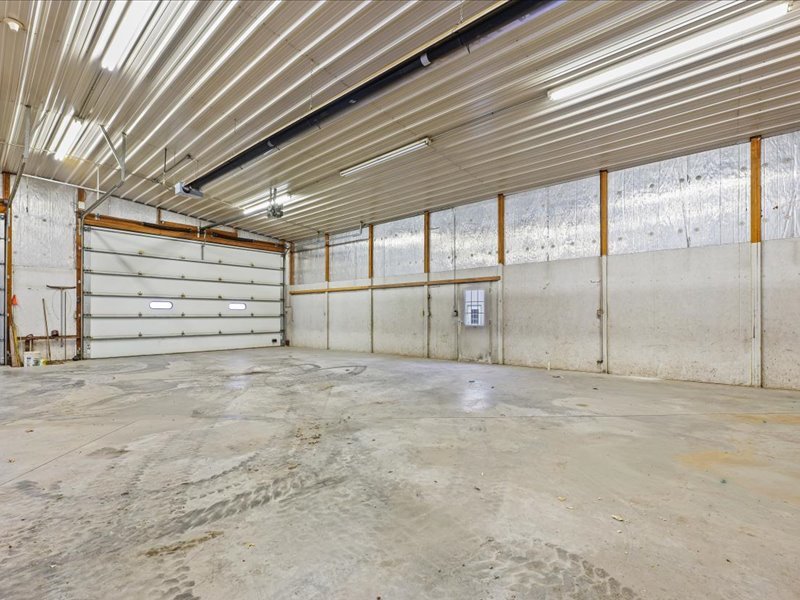 15742 Moody Road Oakland, IL 61943 - Photo 34 of 48 a view of an empty room with a window