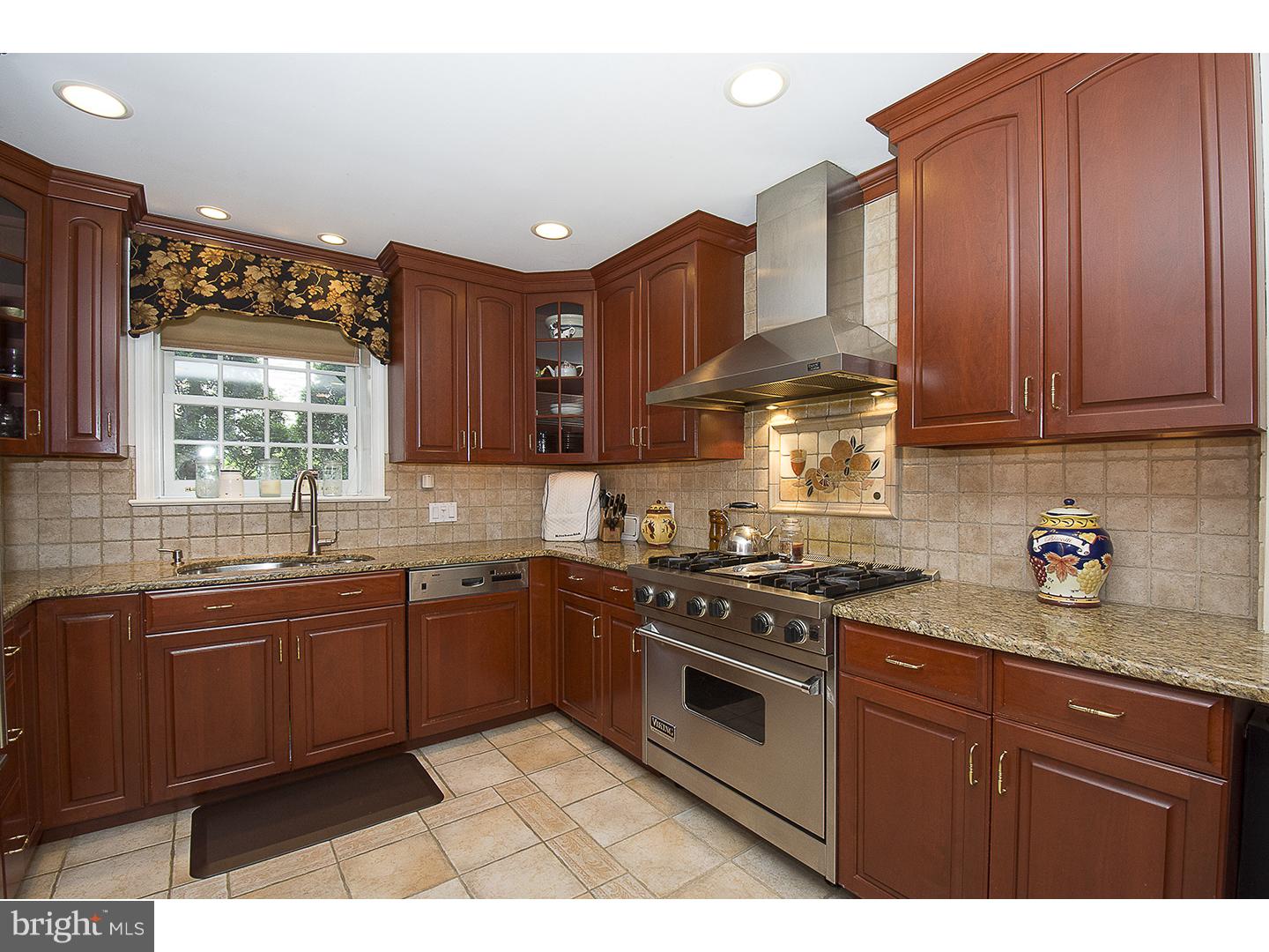 1230 Knox Road Wynnewood, PA 19096 - Photo 14 of 25 Kitchen