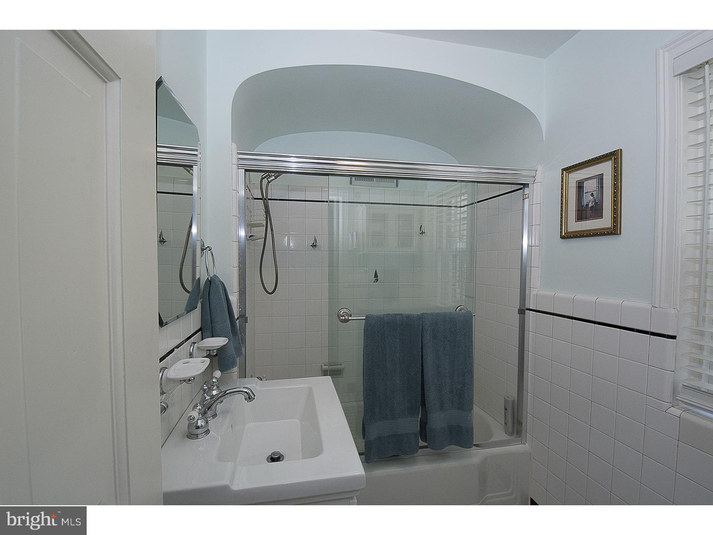 1230 Knox Road Wynnewood, PA 19096 - Photo 23 of 25 Bathroom