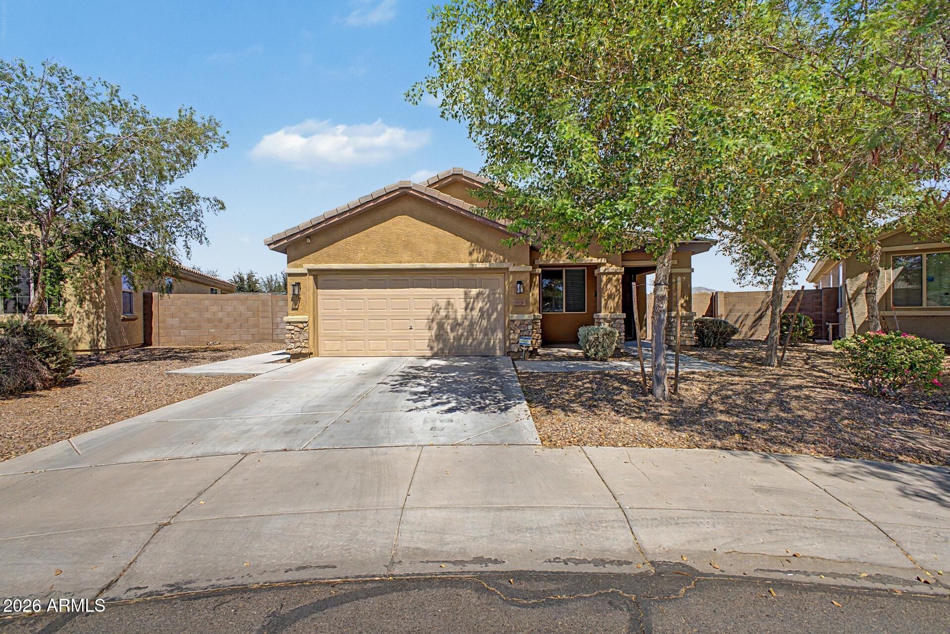 6806 West Harwell Road Laveen, AZ 85339 - Photo 1 of 29 01 - Harwell