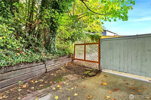 $585,000 | 2800 Pine Road Northeast, Bremerton, WA 98310