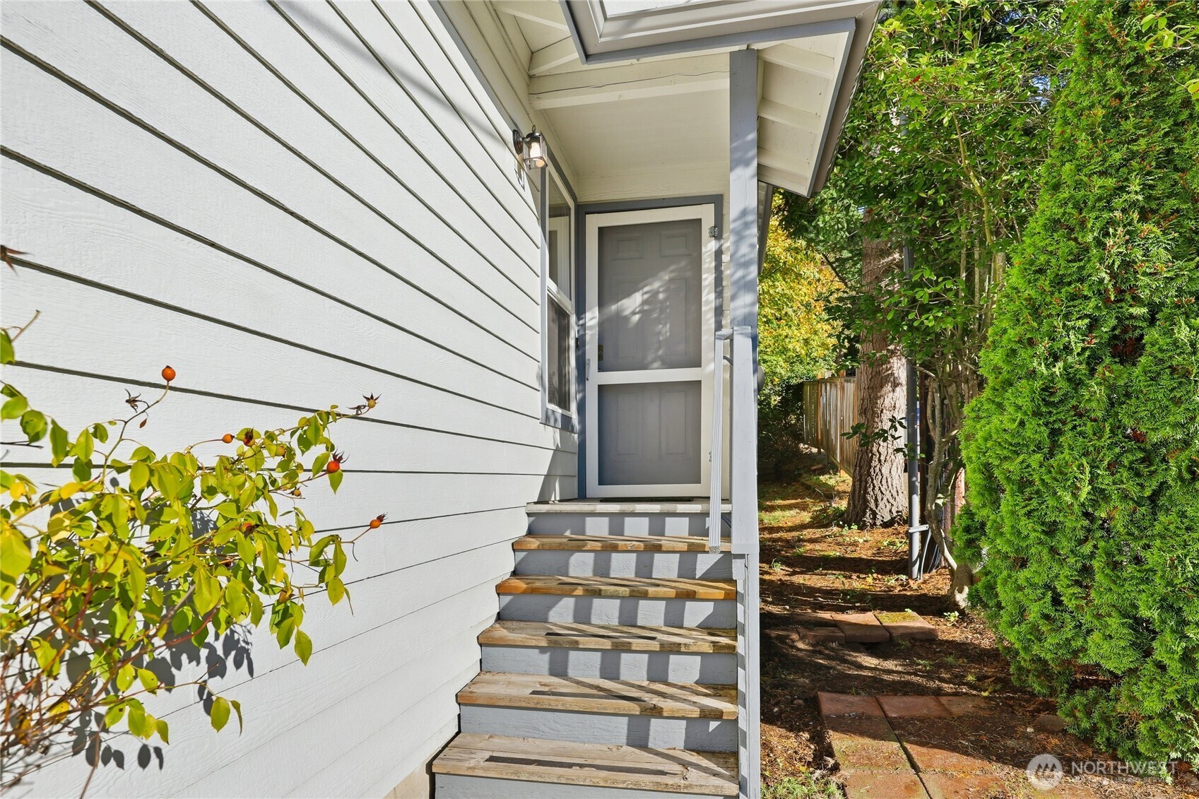 2800 Pine Road Northeast Bremerton, WA 98310 - Photo 20 of 38