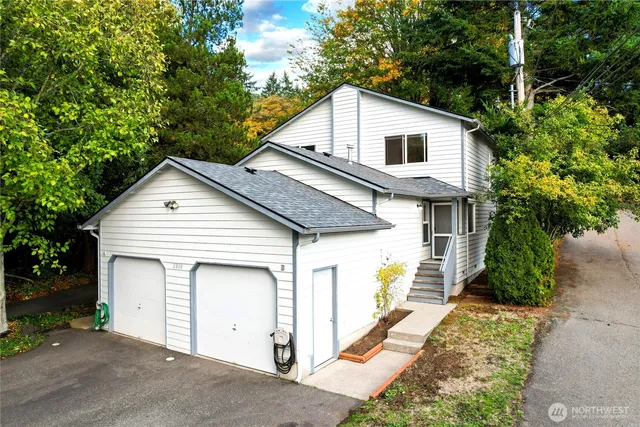 $585,000 | 2800 Pine Road Northeast, Bremerton, WA 98310