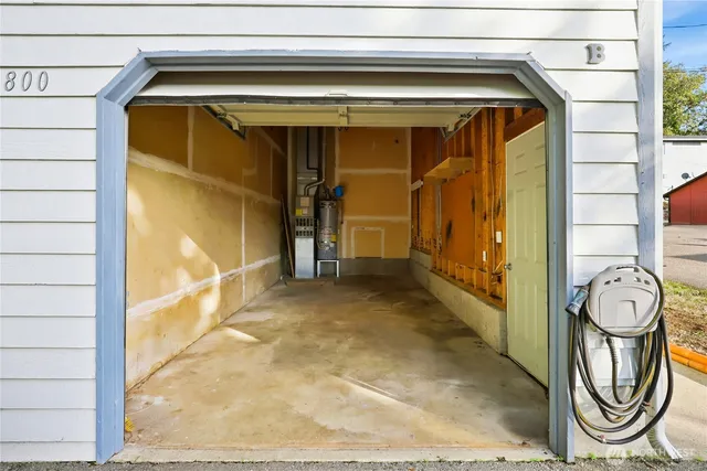 $585,000 | 2800 Pine Road Northeast, Bremerton, WA 98310