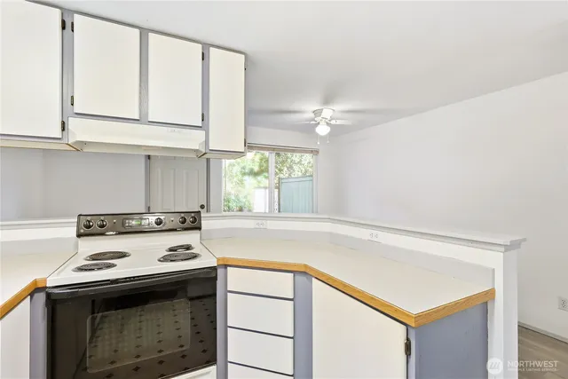 $585,000 | 2800 Pine Road Northeast, Bremerton, WA 98310